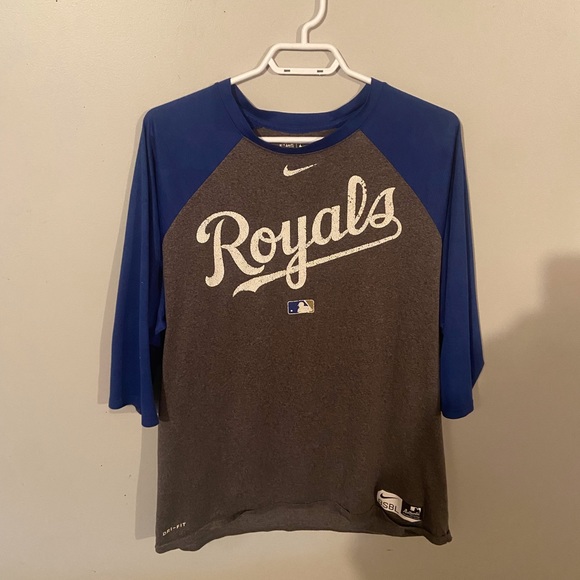 7/10 condition - Picture 1 of 2